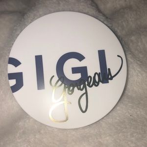 Gigi Gorgeous bronzer duo